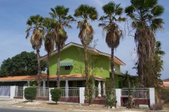 Ruime Huurwoning Curasol