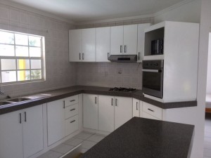 Huurwoning Sunset Heights met zwembad