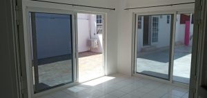 Huurwoning Sunset Heights met zwembad