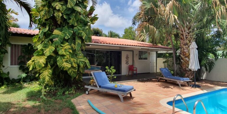 Huur Villa Mahaai