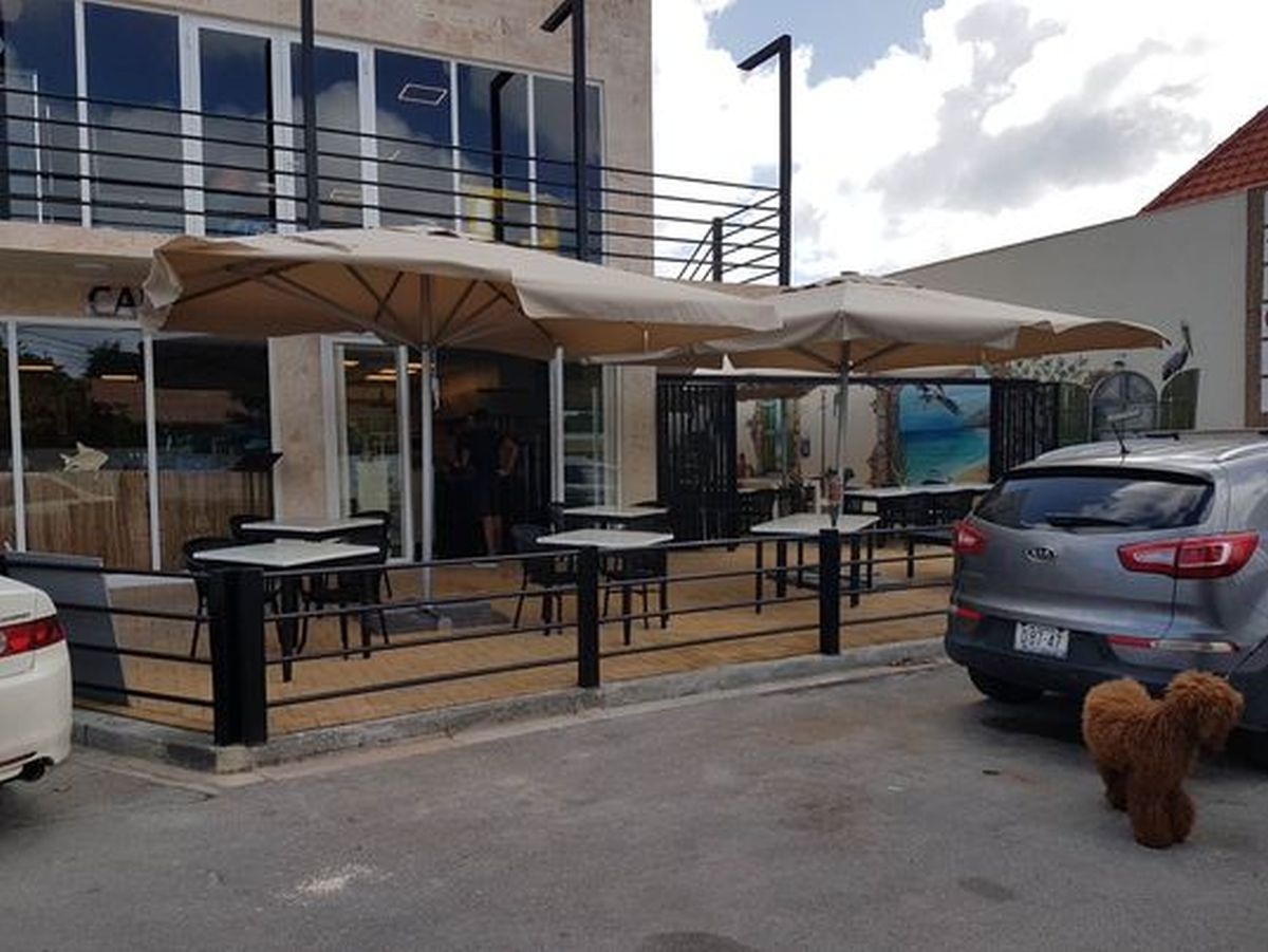 Restaurant Eden Mall Jan Thiel Curahousecare op Curacao