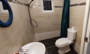 Moderne huurwoning met appartement Barber