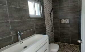 Moderne huurwoning met appartement Barber