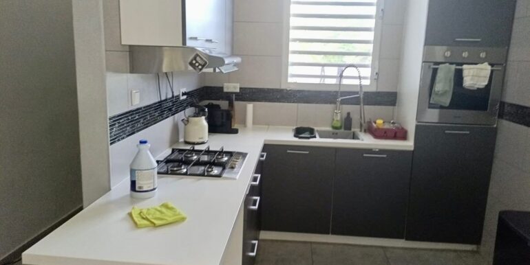 Koopwoning Julianadorp met zwembad