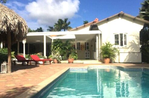 Huurwoning Damacor met zwembad