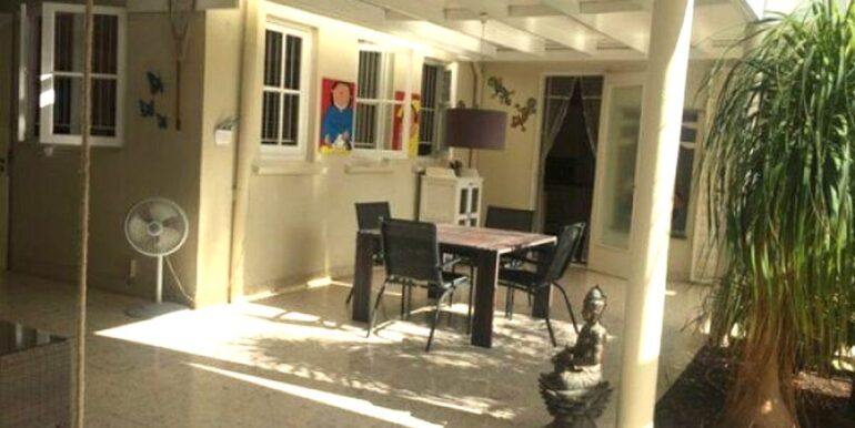 Huurwoning Damacor met zwembad