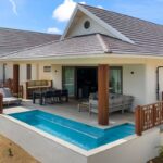 Huurvilla Blue Bay The Jazmyn met zwembad