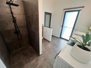 Luxe Koopvilla Coral Estate met view