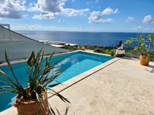 Luxe Koopvilla Coral Estate met view