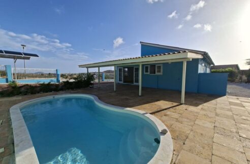 Huurwoning Montana met zwembad