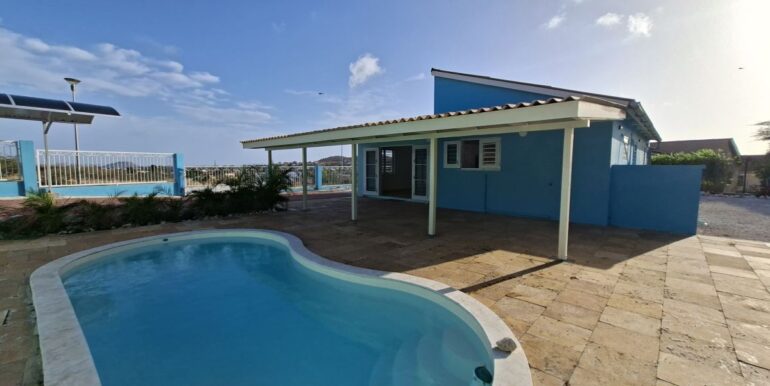 Huurwoning Montana met zwembad