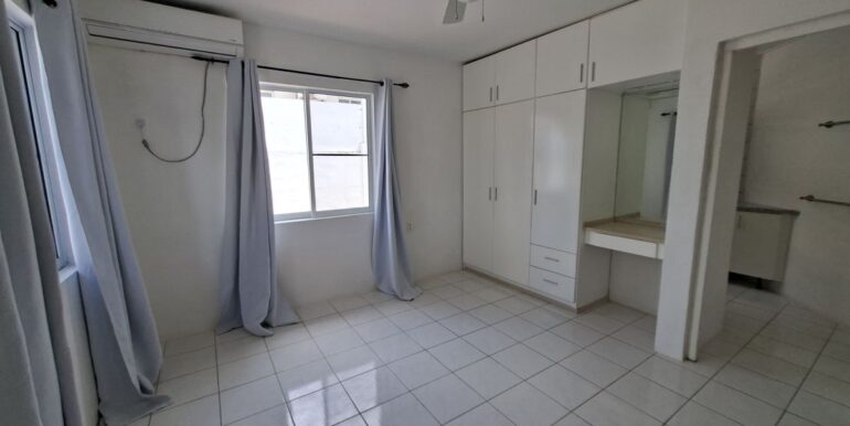 Huurwoning Sunset Heights met zwembad