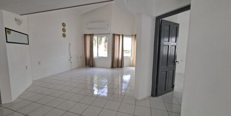 Huurwoning Sunset Heights met zwembad
