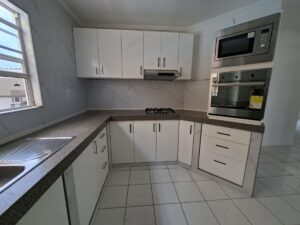 Huurwoning Sunset Heights met zwembad