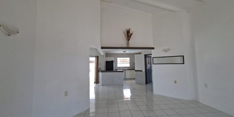 Huurwoning Sunset Heights met zwembad