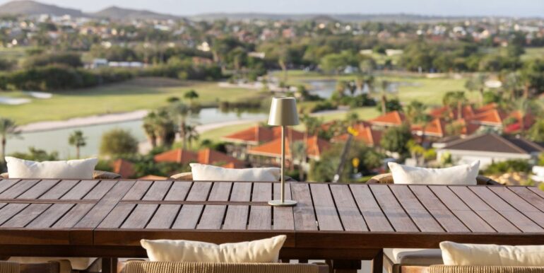 Royale huurvilla Blue Bay met view