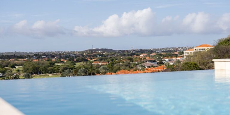 Royale huurvilla Blue Bay met view