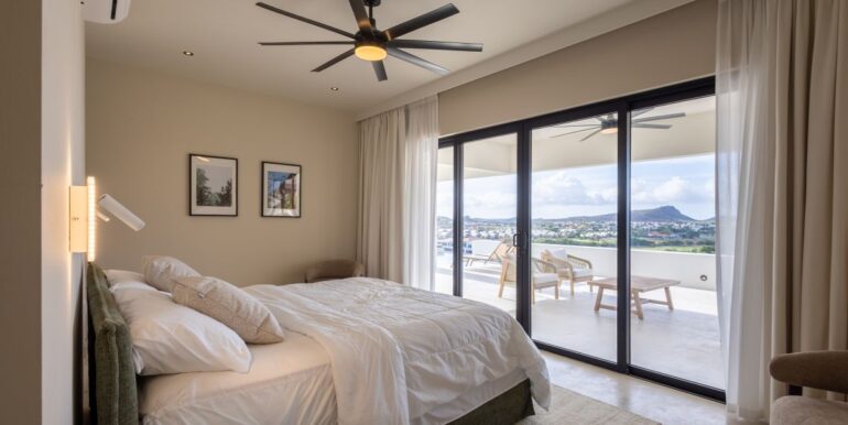 Royale huurvilla Blue Bay met view