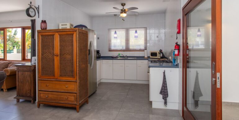 Huurwoning met zwembad Kashutuin