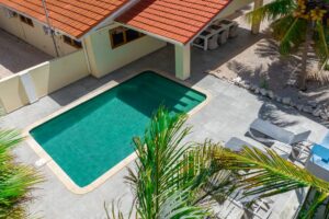 Huurwoning met zwembad Kashutuin