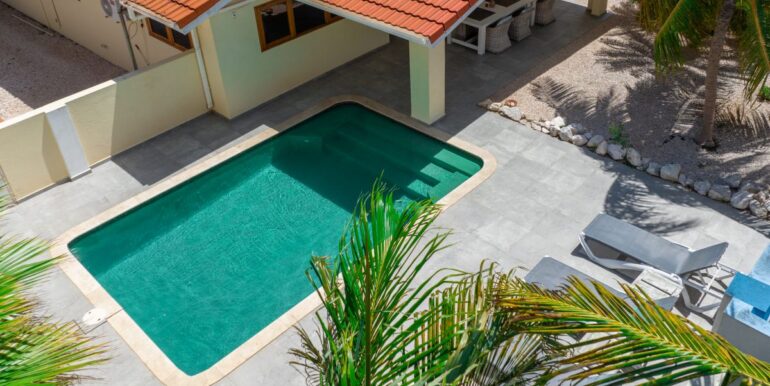 Huurwoning met zwembad Kashutuin